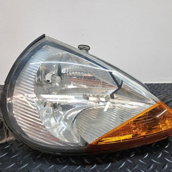 FARO DERECHO FORD KA (CCQ) [67724925]