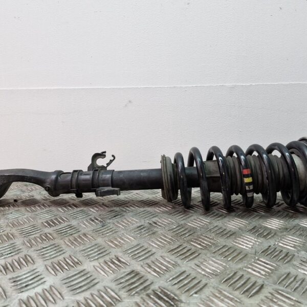 AMORTIGUADOR DELANTERO IZQUIERDO MERCEDES-BENZ CLASE C (BM 205) COUPE [A2053200768]