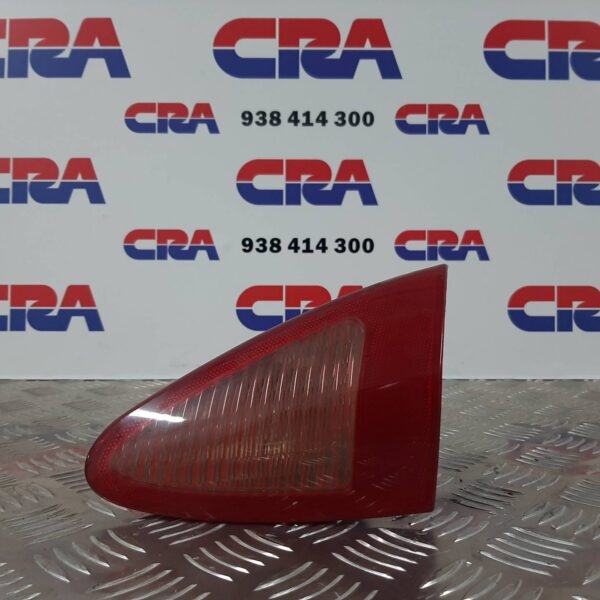PILOTO TRASERO IZQUIERDO ALFA ROMEO 147 (190) [46556346]