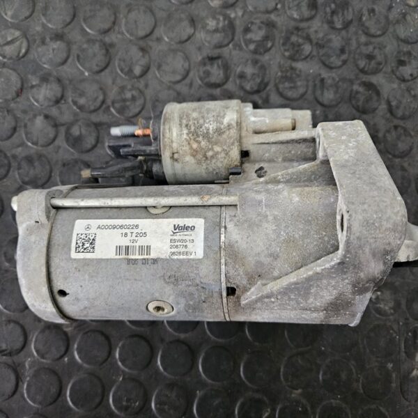 MOTOR ARRANQUE MERCEDES-BENZ VITO BASIC-KOMBI (639) [A0009060226]