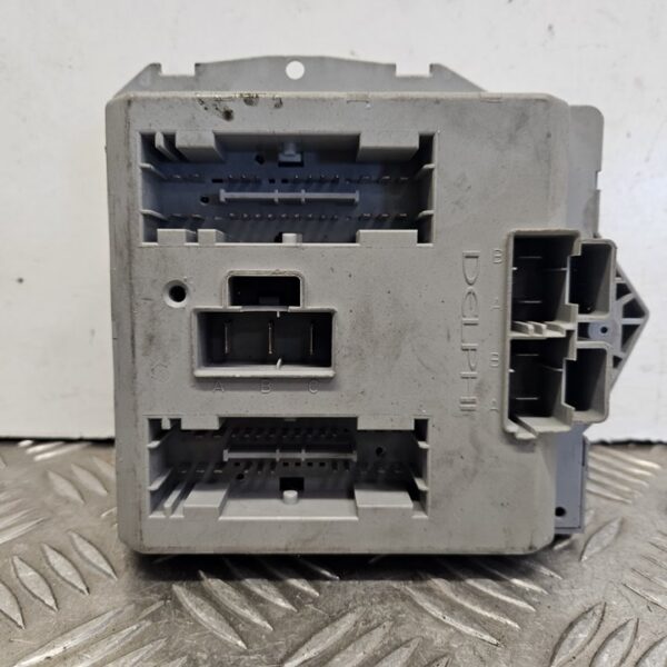 CAJA RELES / FUSIBLES FIAT I DOBLÒ CARGO [51763771]