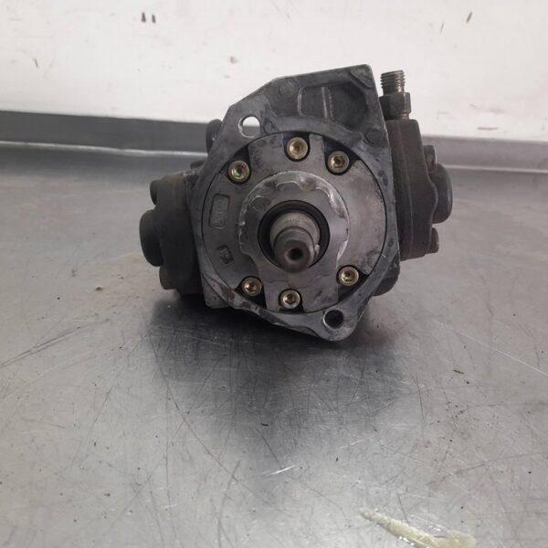 BOMBA INYECCION TOYOTA COROLLA (E12) [2210006010]