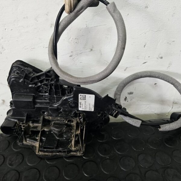 CERRADURA PUERTA DELANTERA DERECHA SEAT IBIZA (KJ1) [10B837016B]