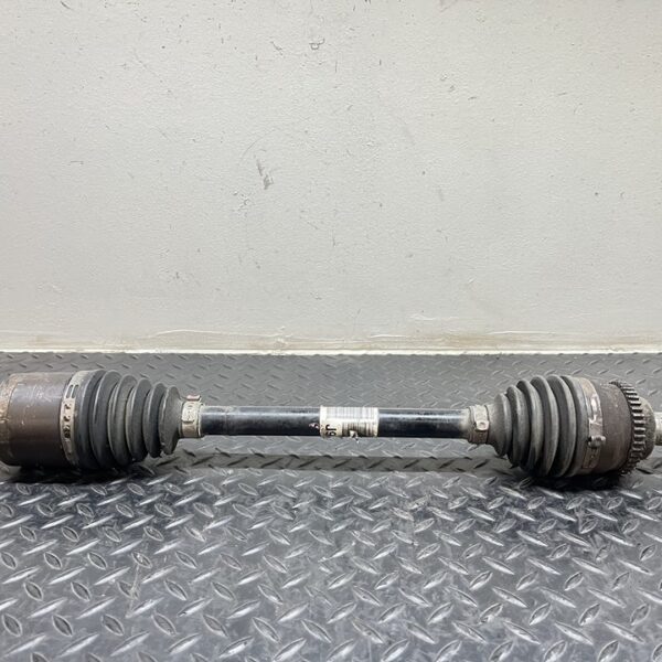 TRANSMISION DELANTERA IZQUIERDA SUZUKI SWIFT BERLINA (RS/MZ) [4410262J90]