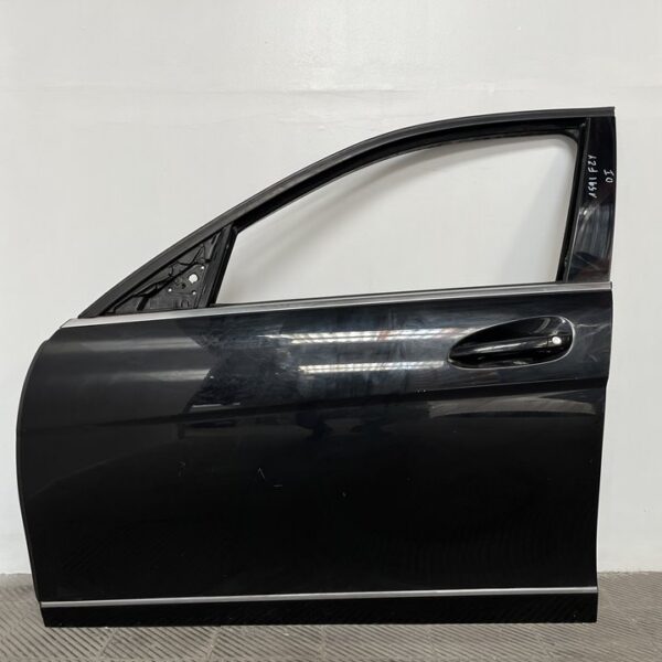 PUERTA DELANTERA IZQUIERDA MERCEDES-BENZ CLASE C (BM 204) BERLINA [NEGRO]