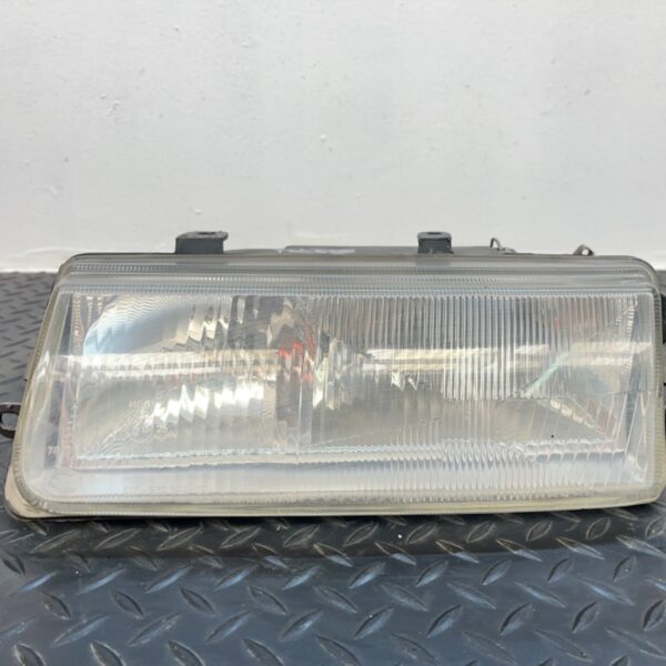 FARO IZQUIERDO SEAT TOLEDO (1L) [961573]