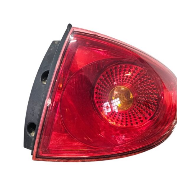 PILOTO TRASERO DERECHO SEAT ALTEA (5P1) [5P0945096E]