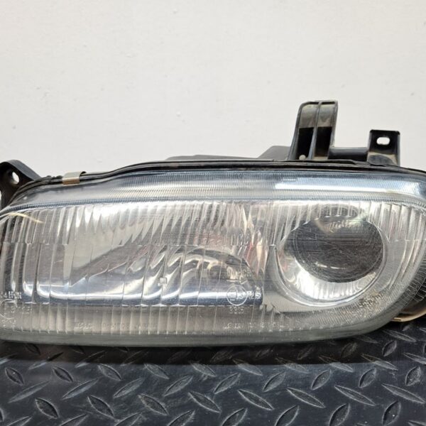 FARO IZQUIERDO MAZDA 323 BERLINA (BG) [11061708]
