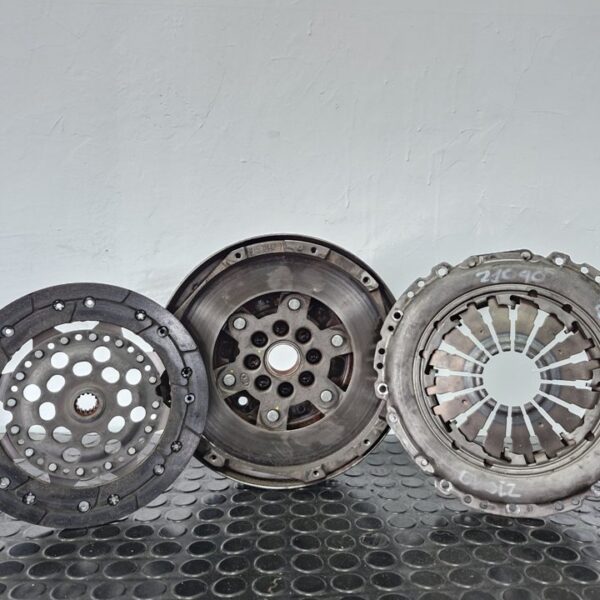 KIT EMBRAGUE   [122034910]