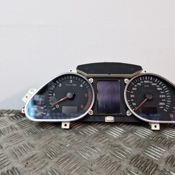 CUADRO INSTRUMENTOS AUDI A6 BERLINA (4F2) [4F0920900S]