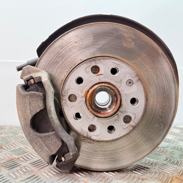 MANGUETA DELANTERA IZQUIERDA SEAT ATECA (KHP) [5Q0255S]