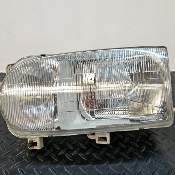 FARO IZQUIERDO NISSAN VANETTE CARGO (HC23) [205686B]