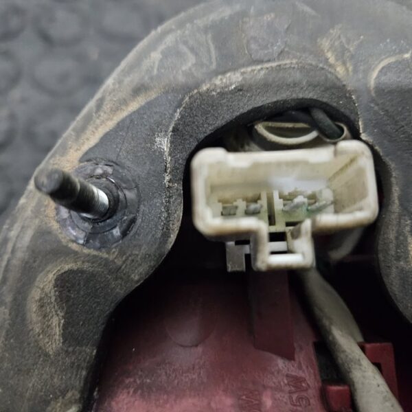 PILOTO TRASERO DERECHO INTERIOR HYUNDAI SANTA FE (CM) [924062B000]