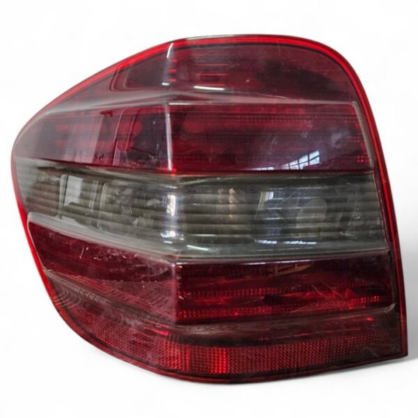 PILOTO TRASERO IZQUIERDO MERCEDES-BENZ CLASE ML (BM 164) [404101L]