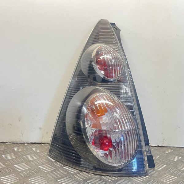 PILOTO TRASERO IZQUIERDO CITROEN C1 [815600H060]