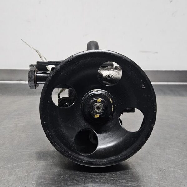 BOMBA DIRECCION HYUNDAI TRAJET (FO) [571002B000]