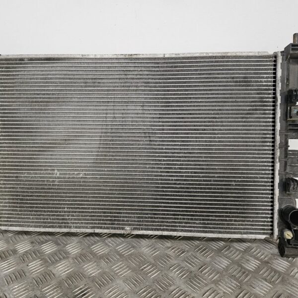 RADIADOR AGUA CHEVROLET AVEO BERLINA [622836]