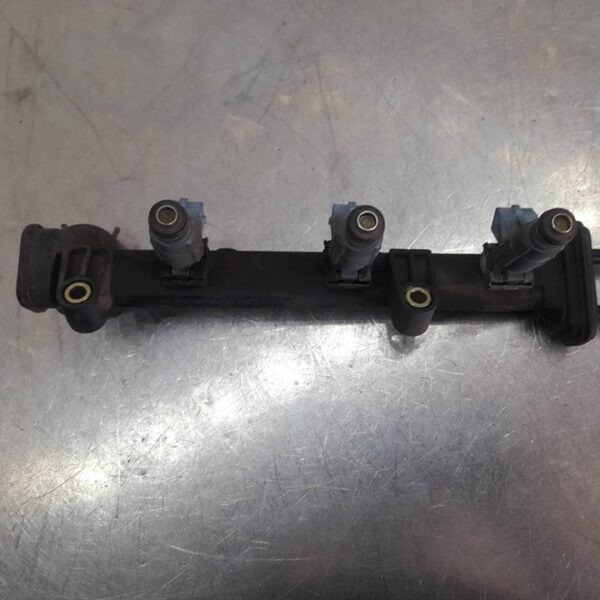 RAMPA INYECTORA SMART FORTWO CABRIO [A1600700296]