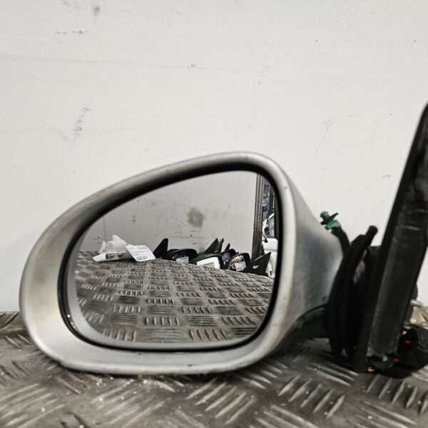 RETROVISOR IZQUIERDO VOLKSWAGEN PASSAT BERLINA (3C2) [3C0857933]