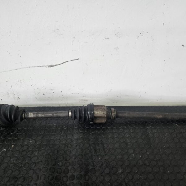 TRANSMISION DELANTERA DERECHA   [F1CE0481F]