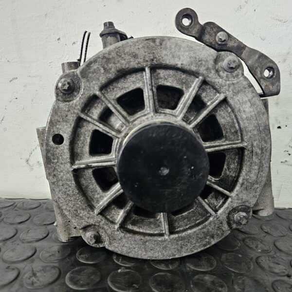 ALTERNADOR MERCEDES-BENZ CLASE C (BM 203) BERLINA [A0001501750]