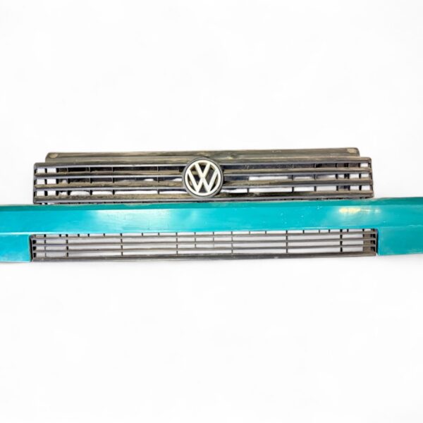 REJILLA DELANTERA VOLKSWAGEN T4 TRANSPORTER BUS [701853653F]