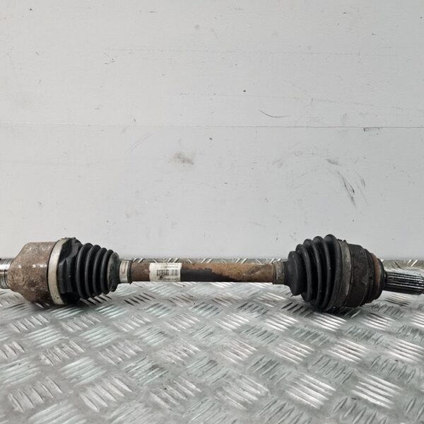 TRANSMISION DELANTERA IZQUIERDA FORD FIESTA (CNN) [CV173B437BD]