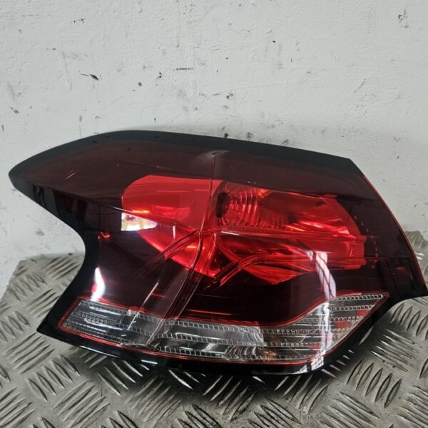 PILOTO TRASERO IZQUIERDO CITROEN DS4 [6350KT]