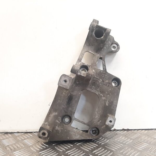 SOPORTE ALTERNADOR SEAT ALTEA (5P1) [06F903143B]