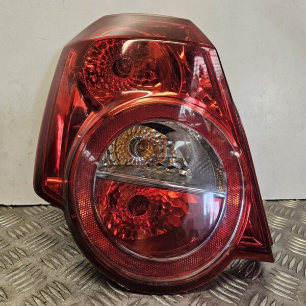 PILOTO TRASERO IZQUIERDO CHEVROLET KALOS [2707]