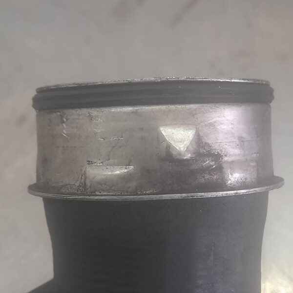 TUBO VOLKSWAGEN GOLF V (1K1)(10.2003) [1K0145834L]