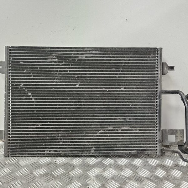 CONDENSADOR / RADIADOR AIRE ACONDICIONADO AUDI A4 AVANT (B5) [8D0260401G]