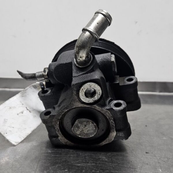 BOMBA DIRECCION FORD TRANSIT FURGÓN CORTO (FY) [SIN REFERENCIA]