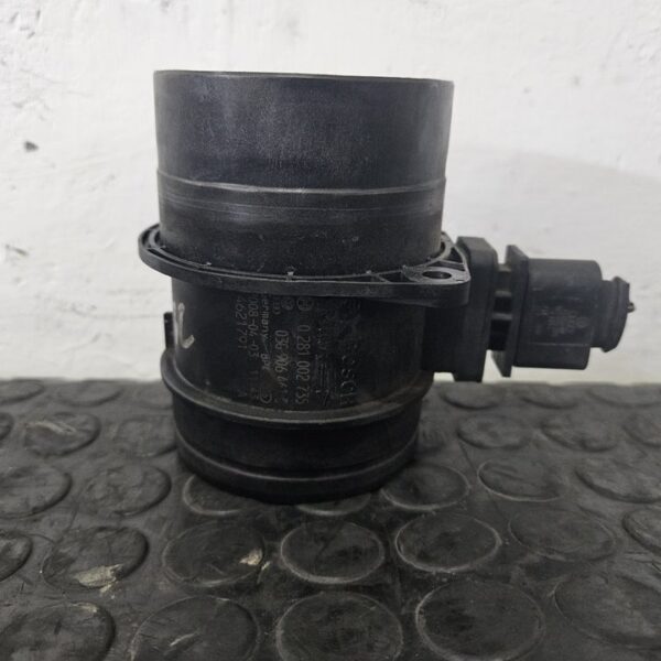 CAUDALIMETRO VOLKSWAGEN PASSAT BERLINA (3C2) [0281002735]