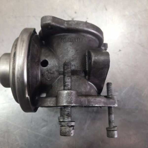 VALVULA EGR VOLKSWAGEN POLO IV (9N3) [045129637A]