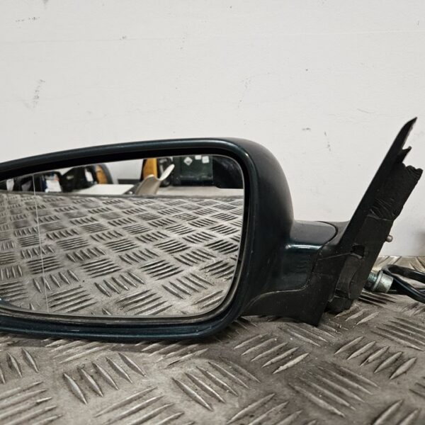 RETROVISOR IZQUIERDO VOLKSWAGEN PASSAT BERLINA (3B3) [3B0857933]