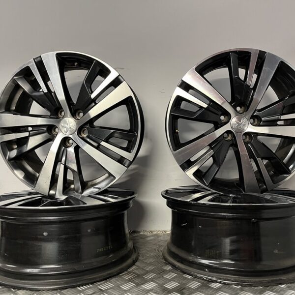 JUEGO LLANTAS PEUGEOT 5008 [7.5J18]