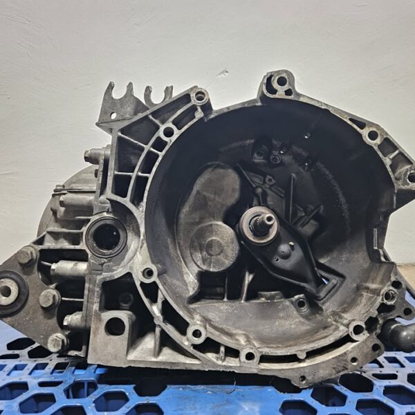 CAJA CAMBIOS   [20UM23]