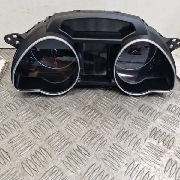 CUADRO INSTRUMENTOS AUDI A5 COUPE (8T) [8T0920932J]
