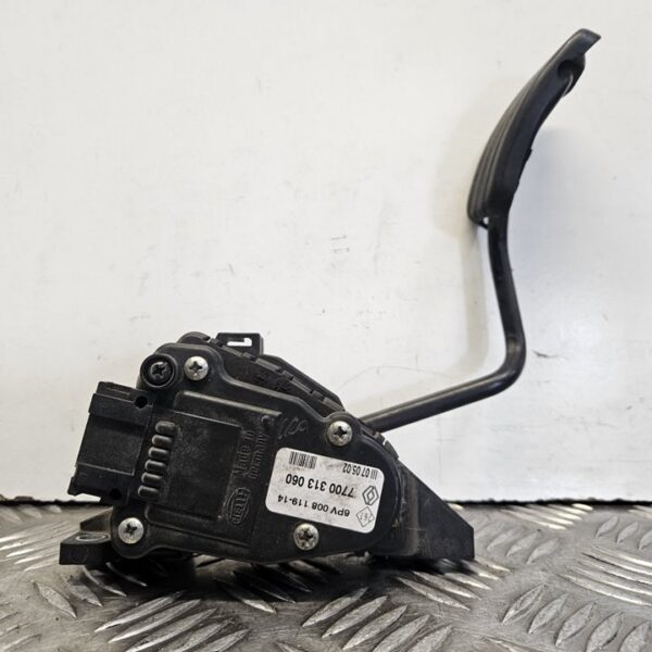 PEDAL ACELERADOR RENAULT TRAFIC II FURGÓN [7700313060]