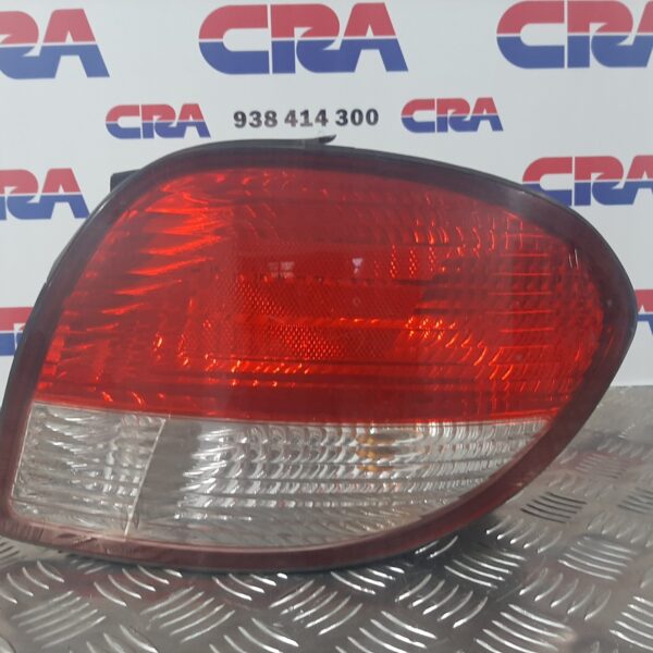 PILOTO TRASERO DERECHO HYUNDAI COUPE (GK) [G4EDG]