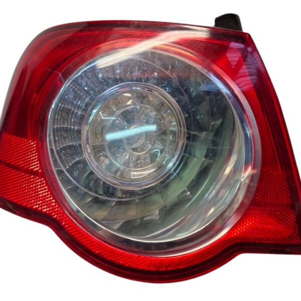 PILOTO TRASERO IZQUIERDO VOLKSWAGEN PASSAT BERLINA (3C2) [3C5945095H]