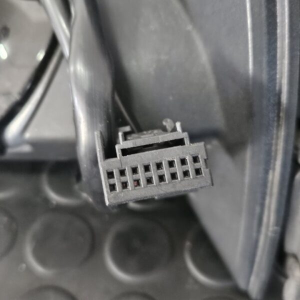 RETROVISOR DERECHO VOLKSWAGEN GOLF V (1K1)(10.2003) [015864]