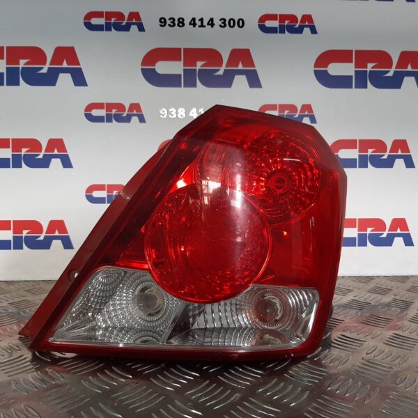 PILOTO TRASERO DERECHO DAEWOO KALOS [300267R]