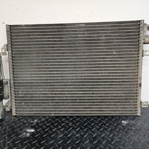 CONDENSADOR / RADIADOR AIRE ACONDICIONADO RENAULT CLIO II FASE II (B/CB0) [8200086193A]