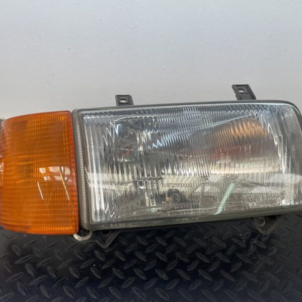 FARO DERECHO VOLKSWAGEN T4 TRANSPORTER BUS [7R0144438]