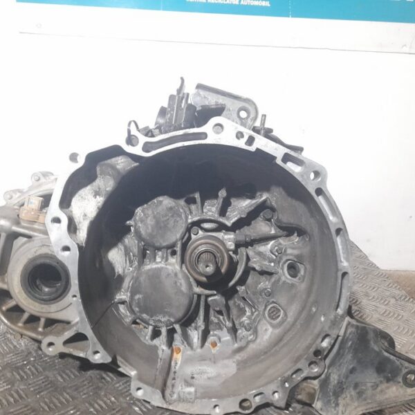 CAJA CAMBIOS KIA CARNIVAL [4300038050]