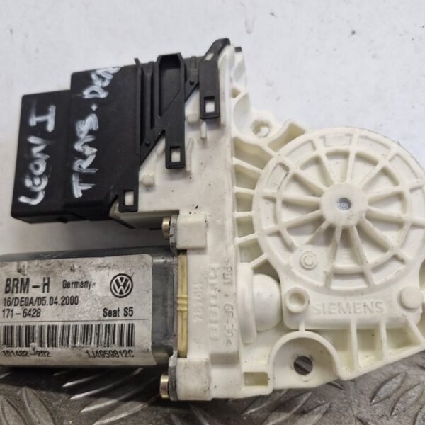 MOTOR ELEVALUNAS TRASERO DERECHO SEAT LEON (1M1) [1J4959812C]