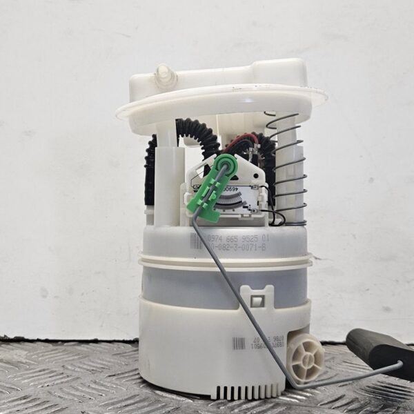 AFORADOR DACIA SANDERO [8200903683]