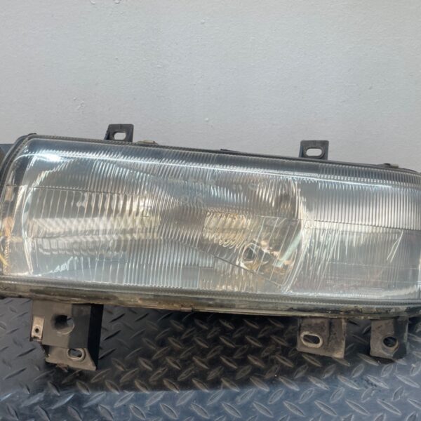 FARO IZQUIERDO RENAULT MASTER FURGÓN [38210748]